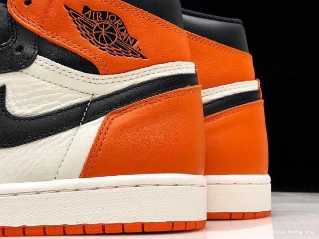 1 OW x Air AQ0818-158 AJ1 Jordan Off-Louis 0816